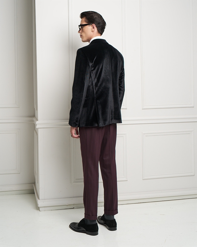 1007-FW26-BLACK.jpg SINGLE BUTTON VELVET BLAZER JACKET - Image 1